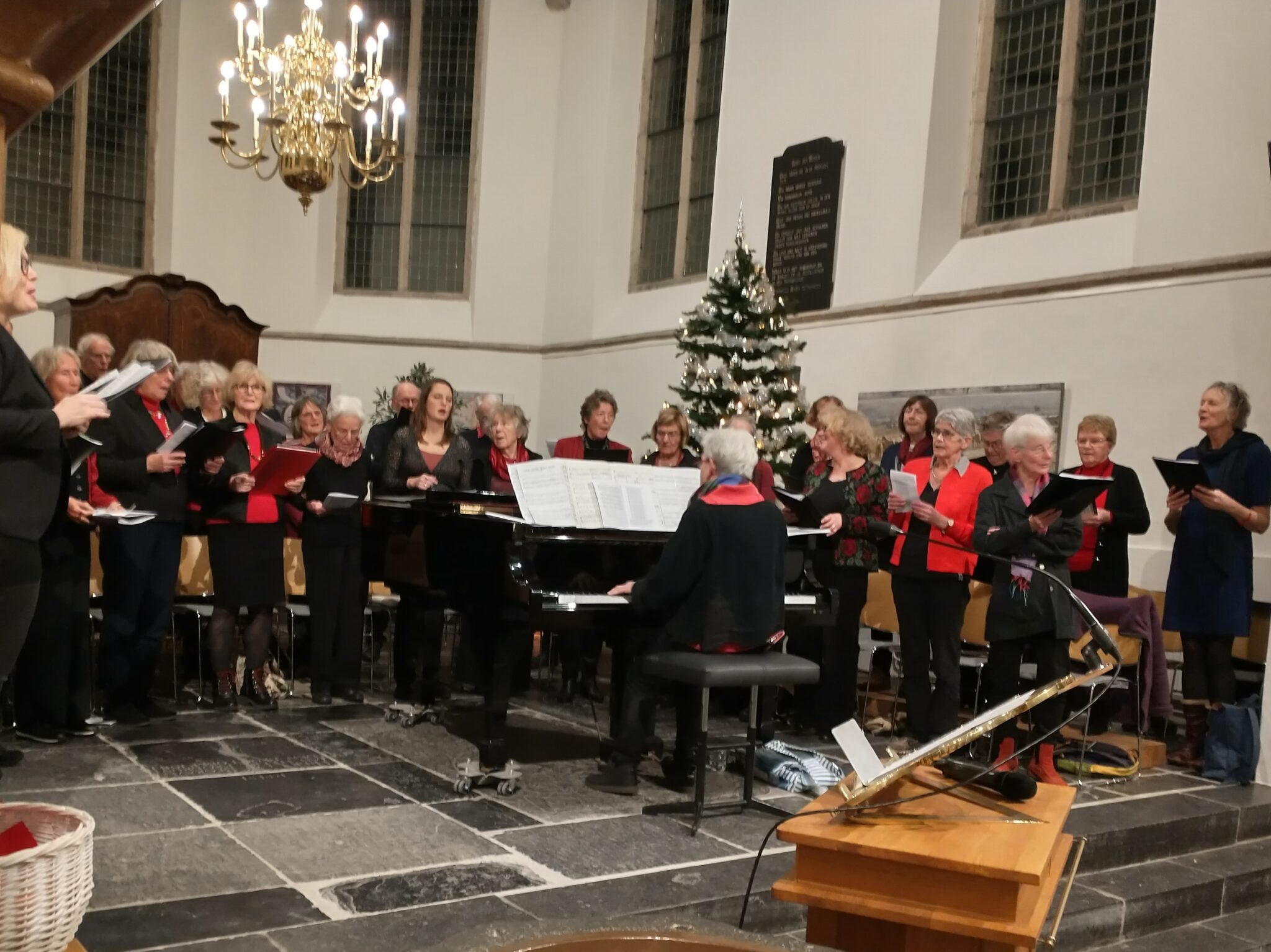 Sfeervolle Kerstzang In De Dorpskerk Van Castricum - De Castricummer