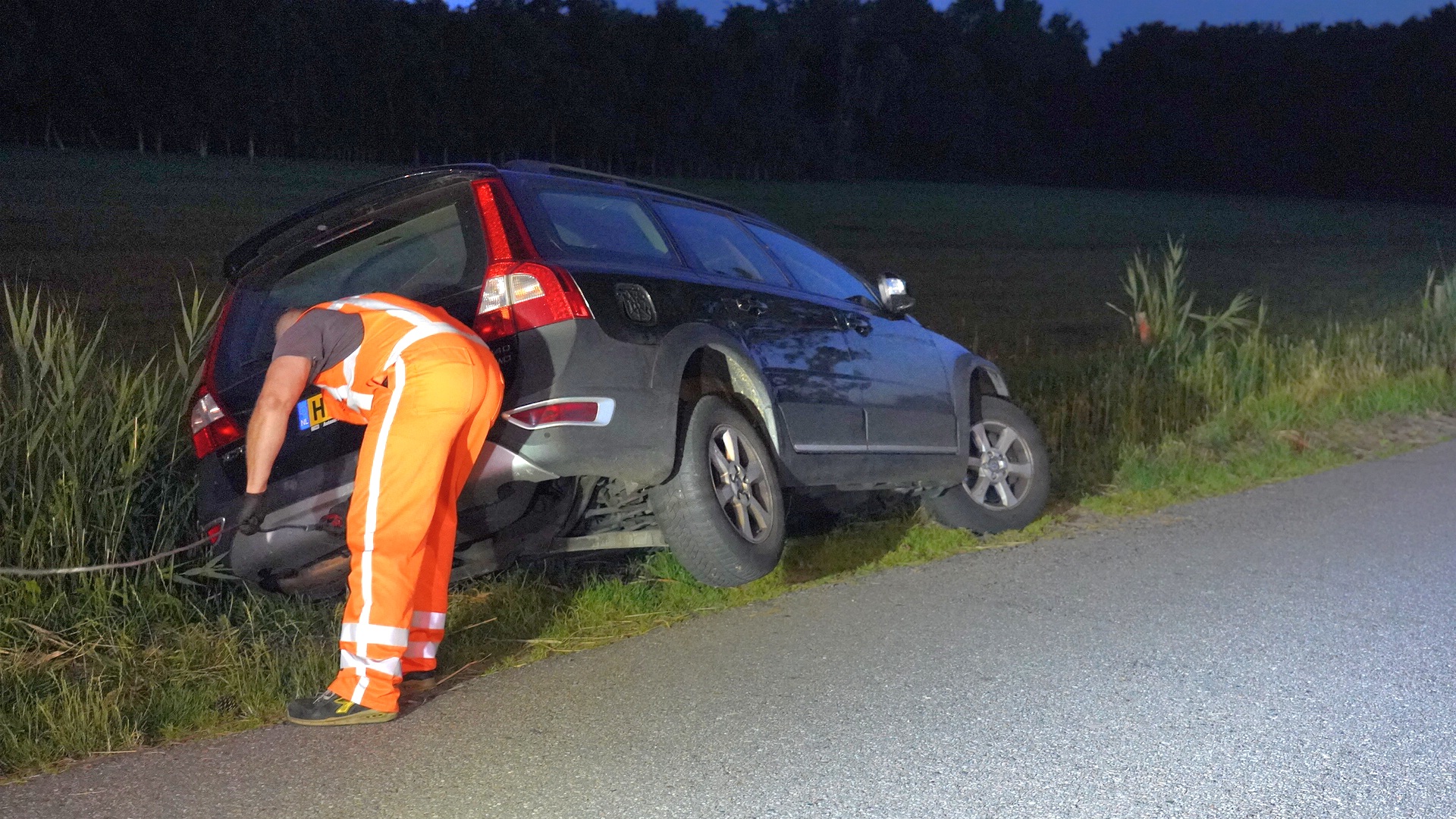 Drankrijder Belandt Met Auto In Greppel - De Castricummer